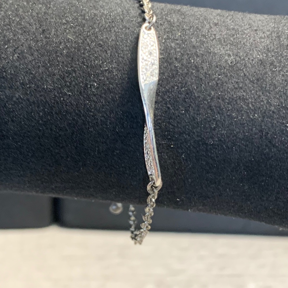Silver Tone Curved Pave Crystal Bar Chain Bracelet Adjustable 7-7.5 Inch